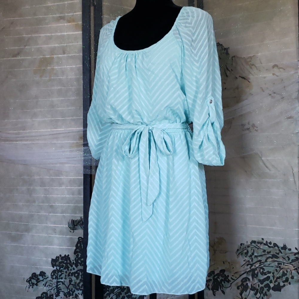 Xtraordinary Knee Length Sundress